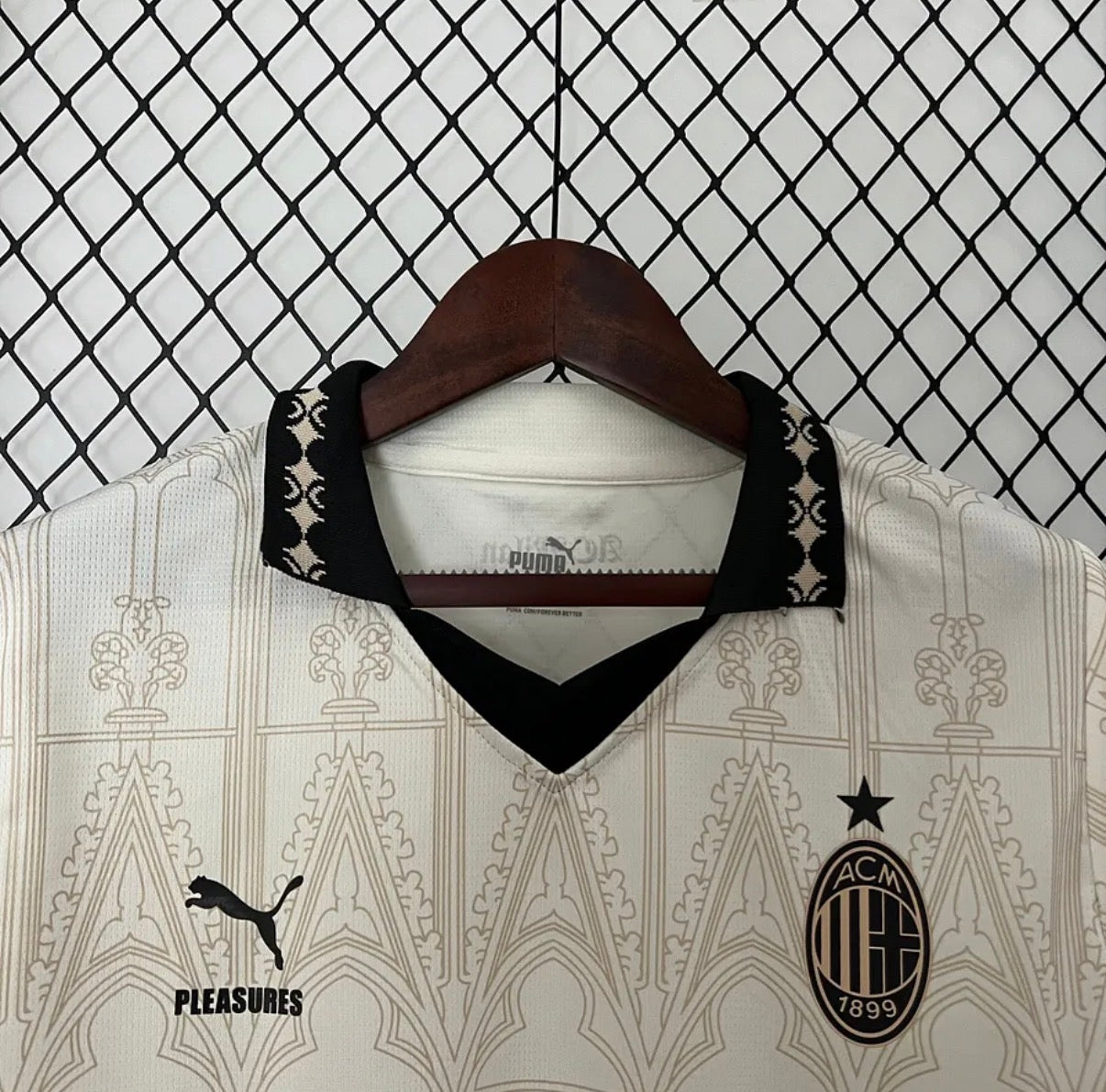 Maillot concept AC Milan x Pleasure 24/25