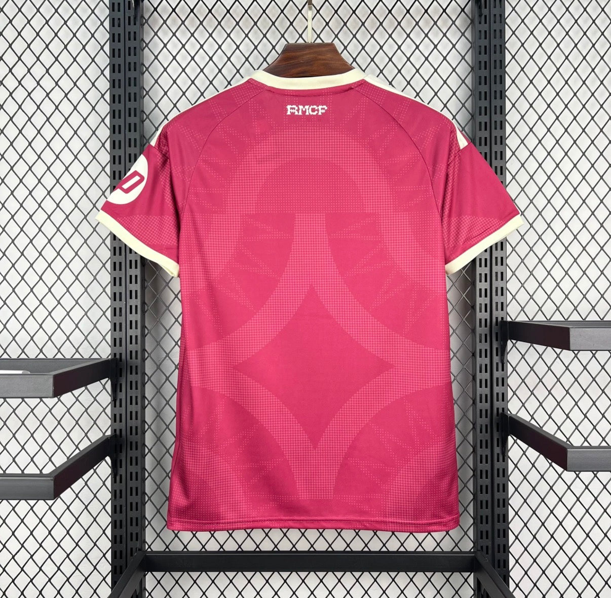Troisième maillot du réal Madrid  26/27