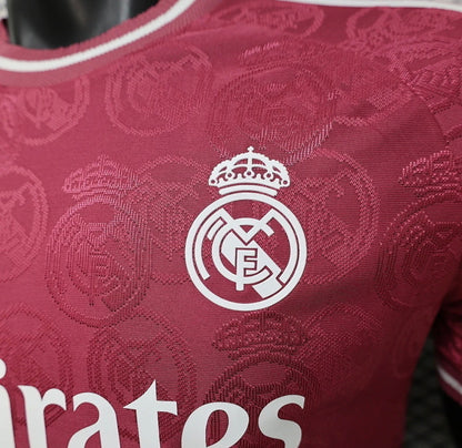 Maillot réal Madrid concept 26/27