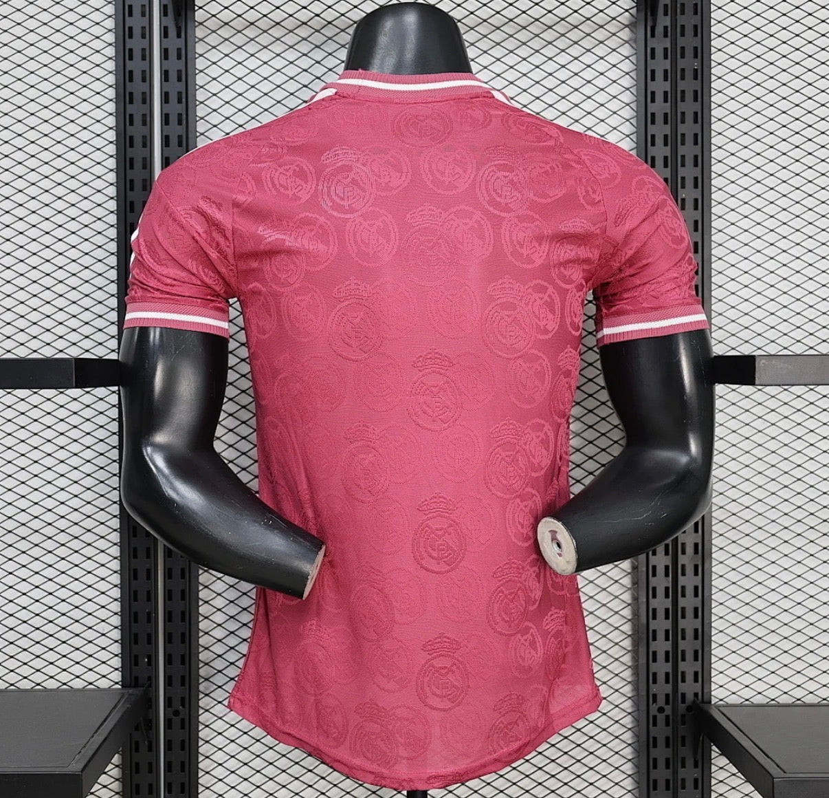 Maillot réal Madrid concept 26/27