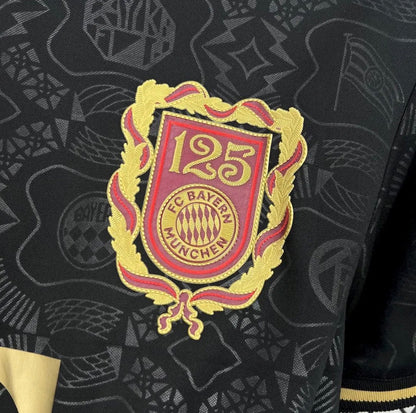 Maillot Bayern 125ème anniversaire  25/26